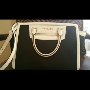 Authentic Michael Kors Selma handbag